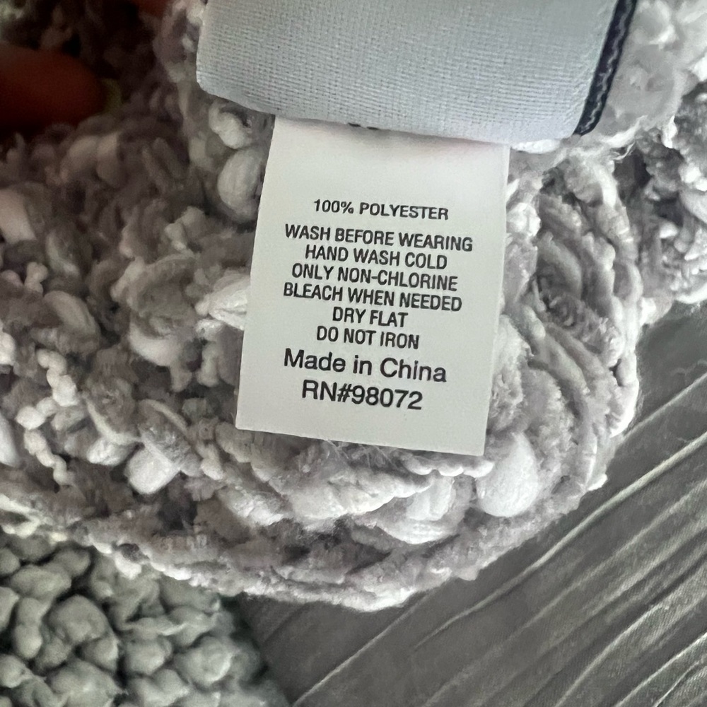 Beanie - Picture 4 of 4